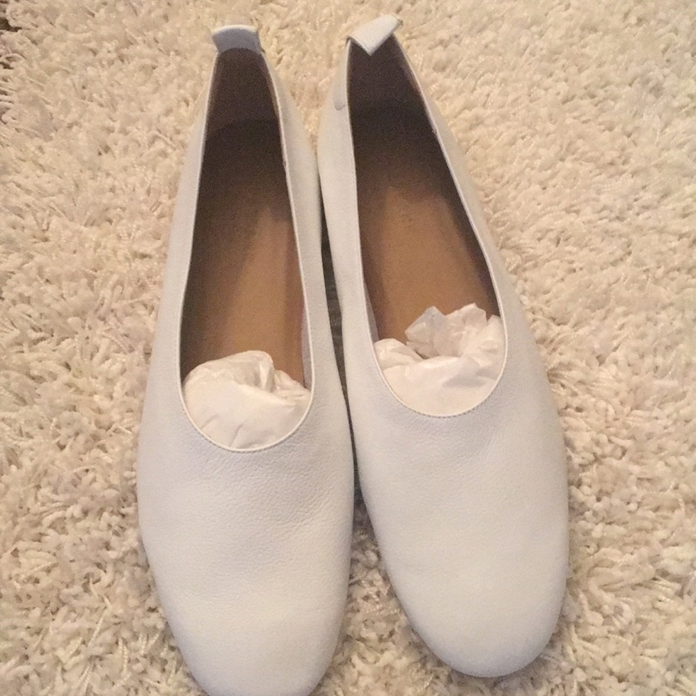 Everlane Flats